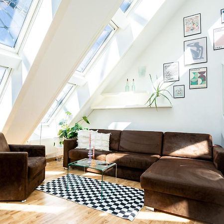 Unique Maisonette Apartment Gasometer 12Th Floor Bécs Kültér fotó